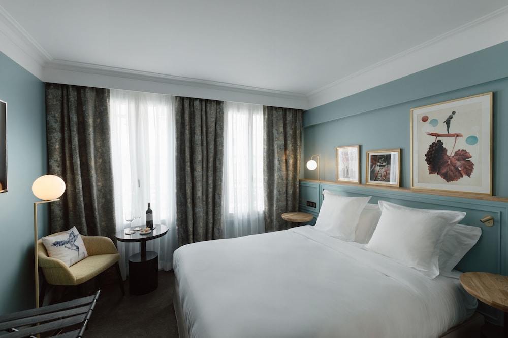 Classic Double Room, 1 Queen Bed, City View photo 1