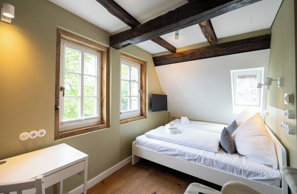 Meisterblick mit Lahnrauschen (Zimmer 53)