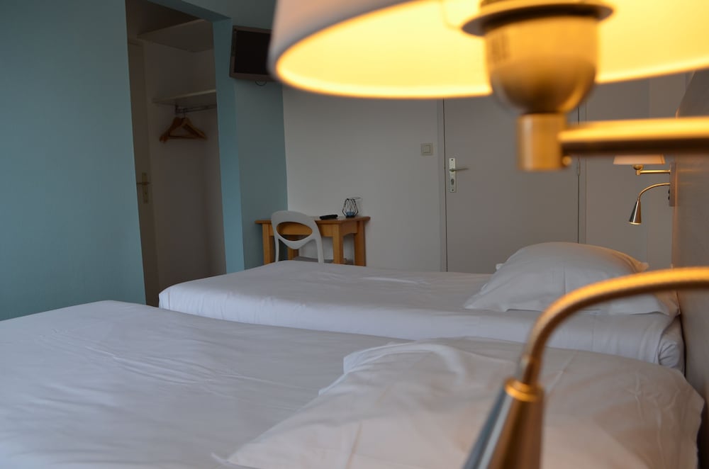 Chambres communicantes, 2 chambres
