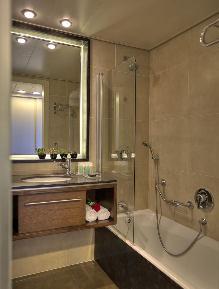 Deluxe Plus Room - Photo 3