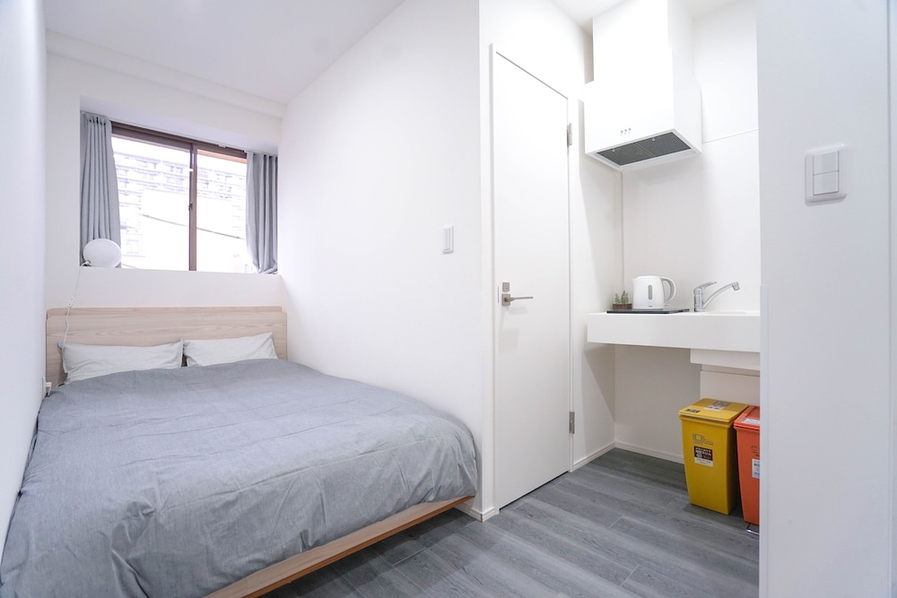 Basic Double Room (305) photo 1