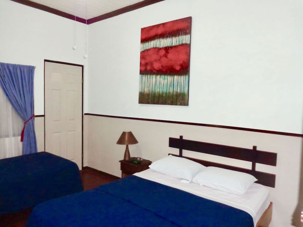Standard Triple Room, 1 Bedroom photo 3
