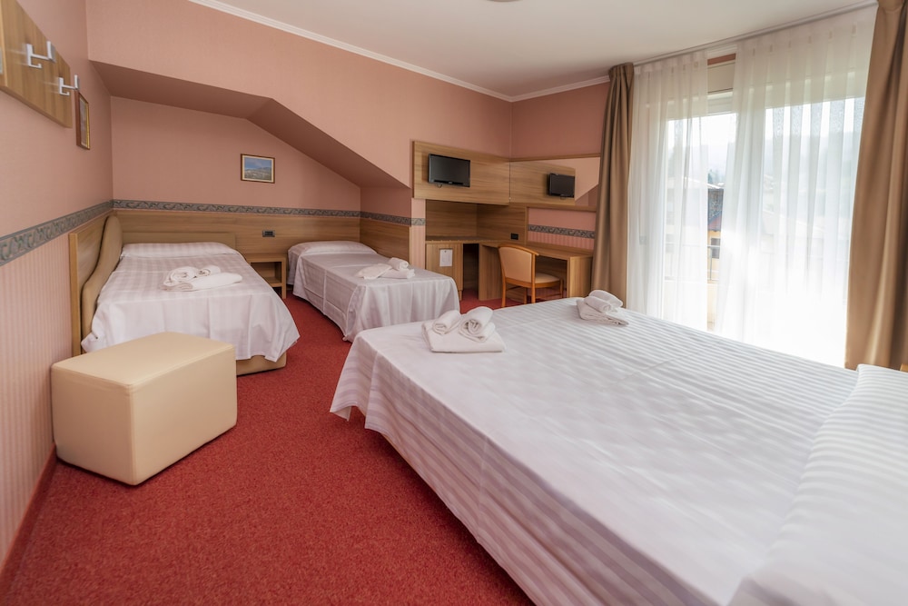 Comfort Quadruple Room