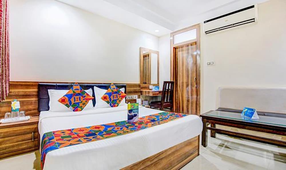 Deluxe Room - Photo 2