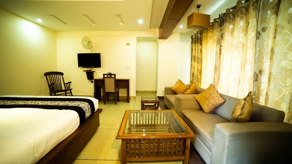 Premium Room - Photo 10