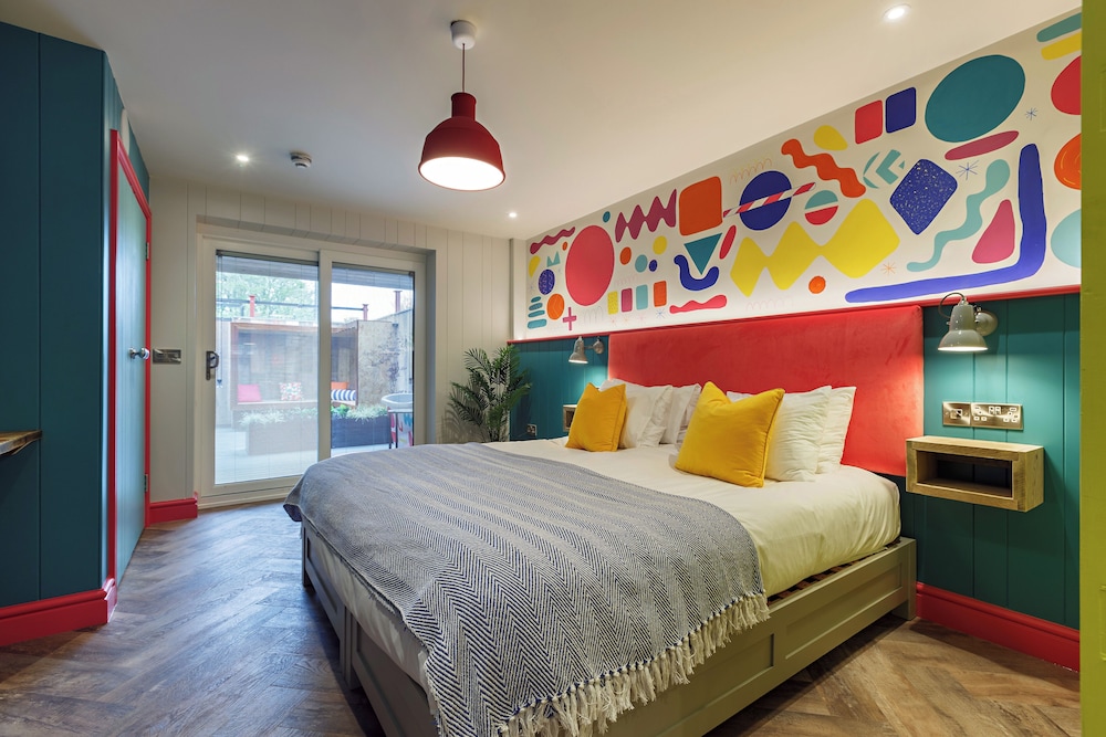 Signature Room