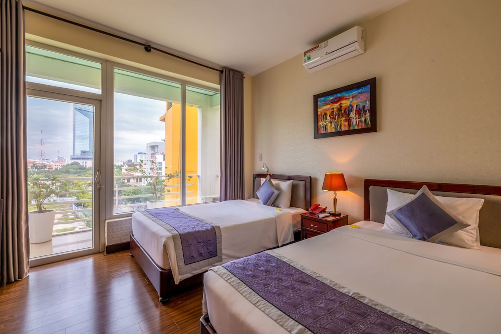 Deluxe Twin Room - Photo 2