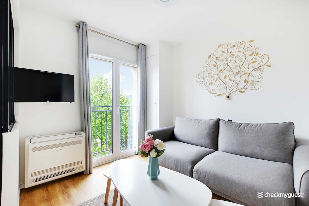 City Apartment, City View photo 3