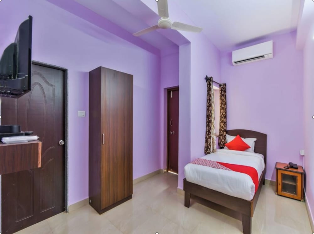 Deluxe Single Room