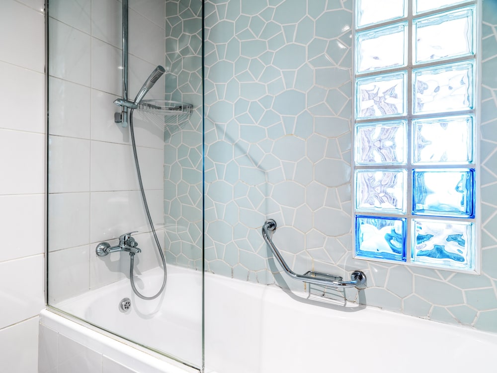 Double or Twin Room, Mountain View