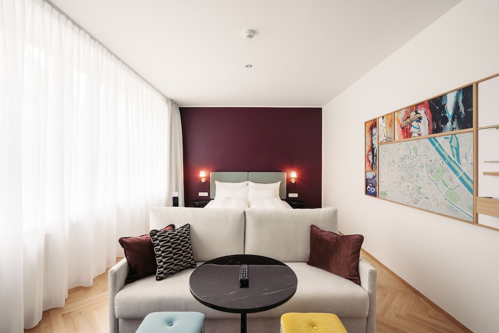 Smart Atelier