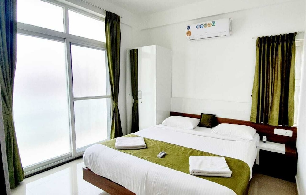 Standard Apartment, 1 Bedroom, Balcony photo 2