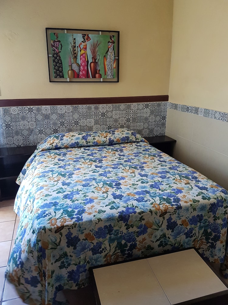 Standard Double Room, 1 Double Bed, Private Bathroom, City View