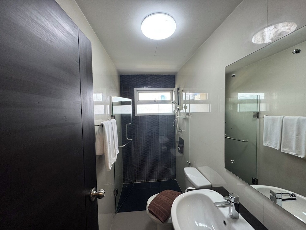 Executive Suite photo 3