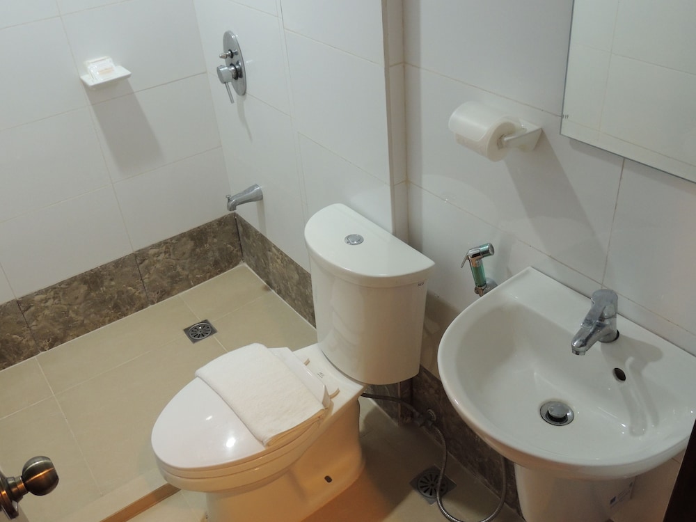 Deluxe Triple Room photo 2