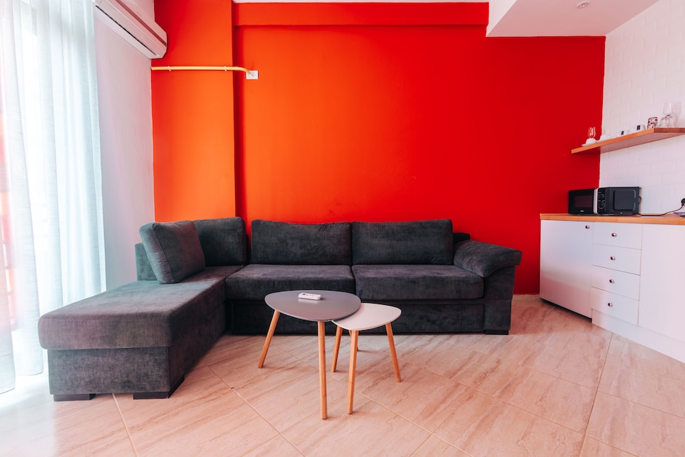 Apartment photo 1