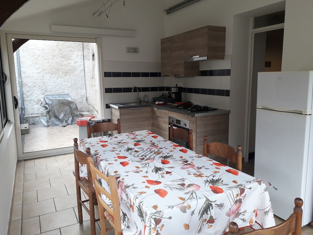 Traditional House - Photo 4