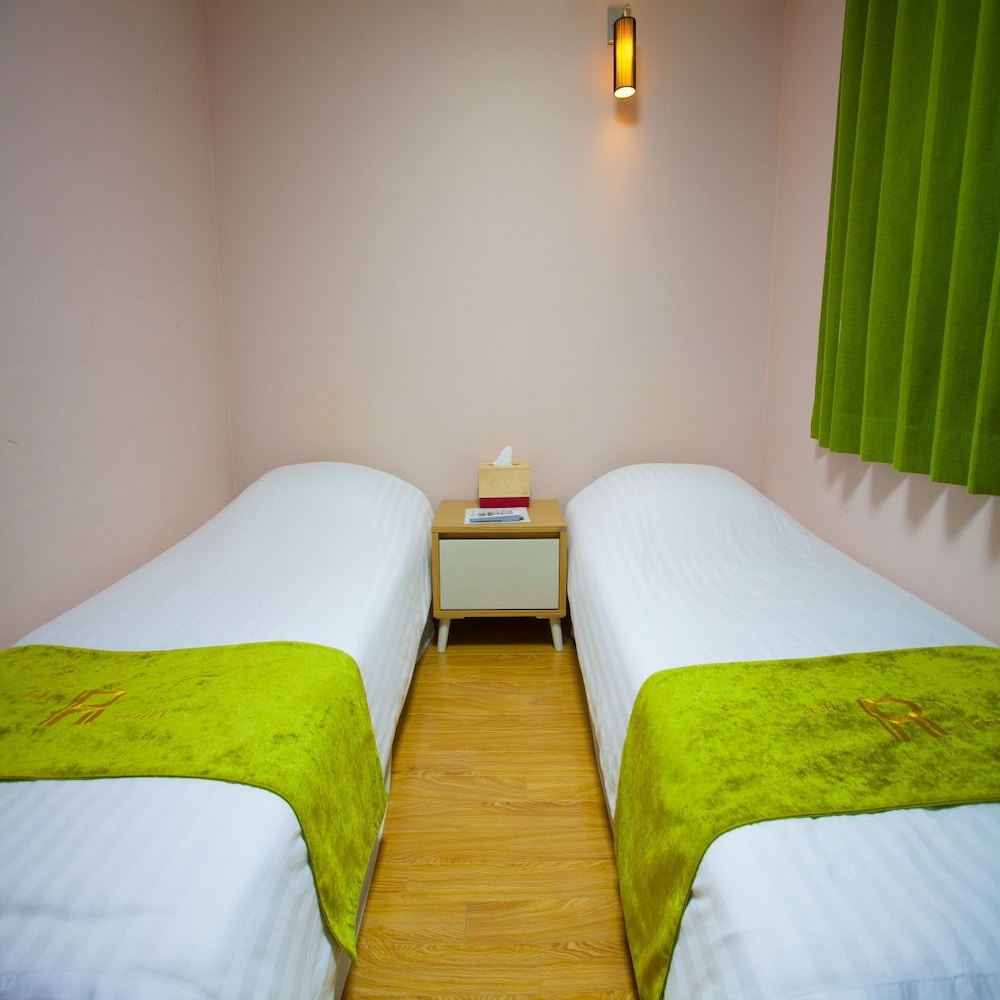Twin Room photo 1