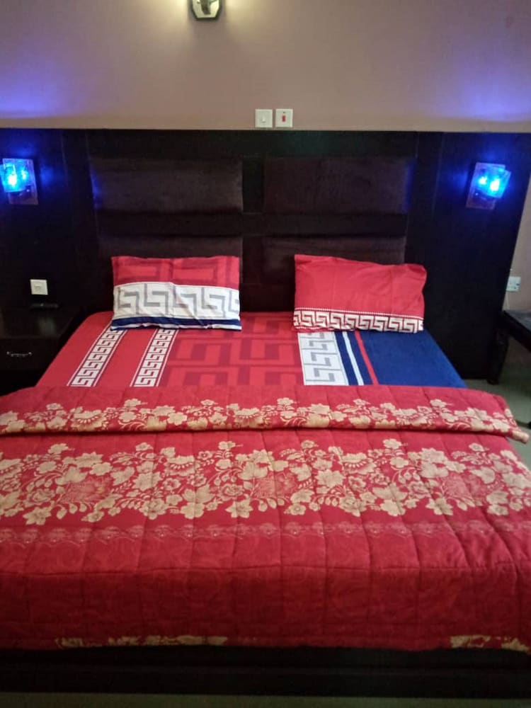 Standard Room - Photo 1