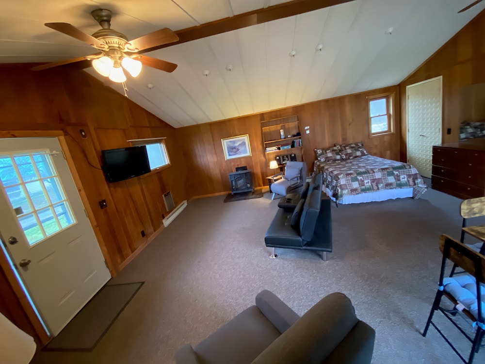 Executive Cabin photo 1