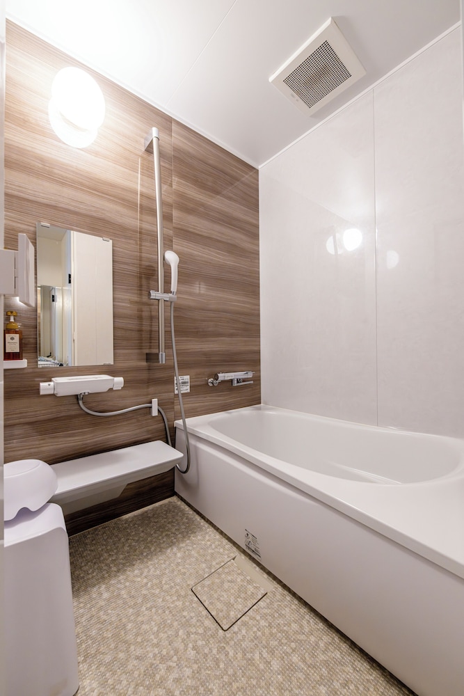 Twin Room - Photo 2