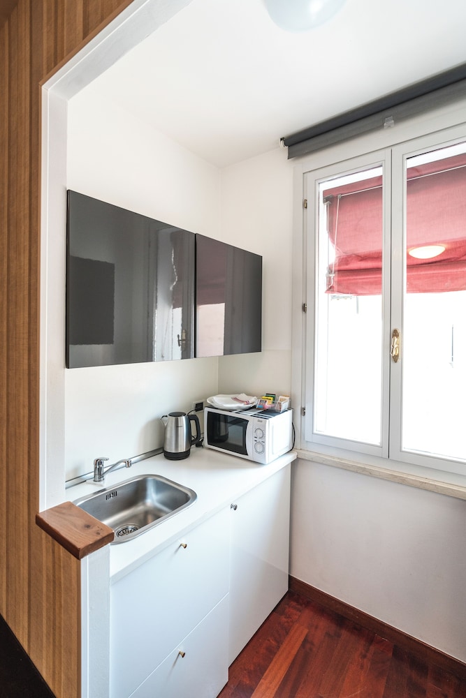 Studio Suite photo 2