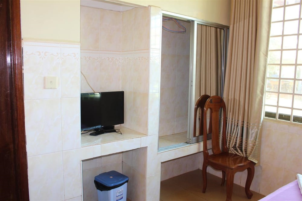 City Double Room (with Fan) photo 2