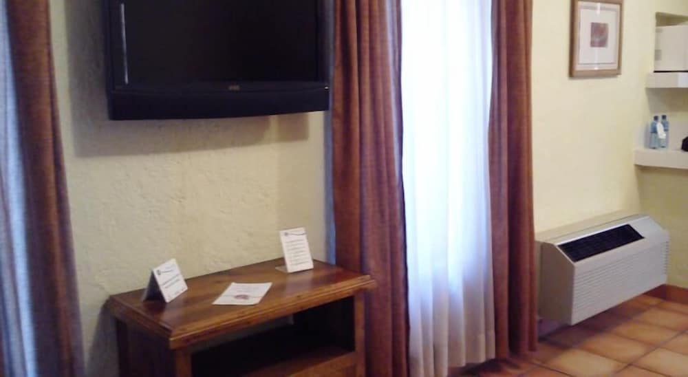 Executive Cabin photo 2