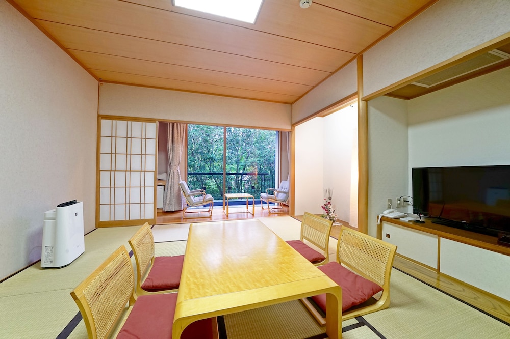 Japanese Style Room for 4 People photo 3