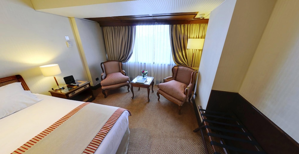 Standard Double Room, 1 King Bed - Photo 2