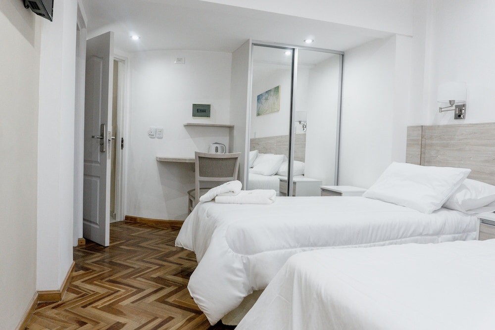 Twin Room photo 1
