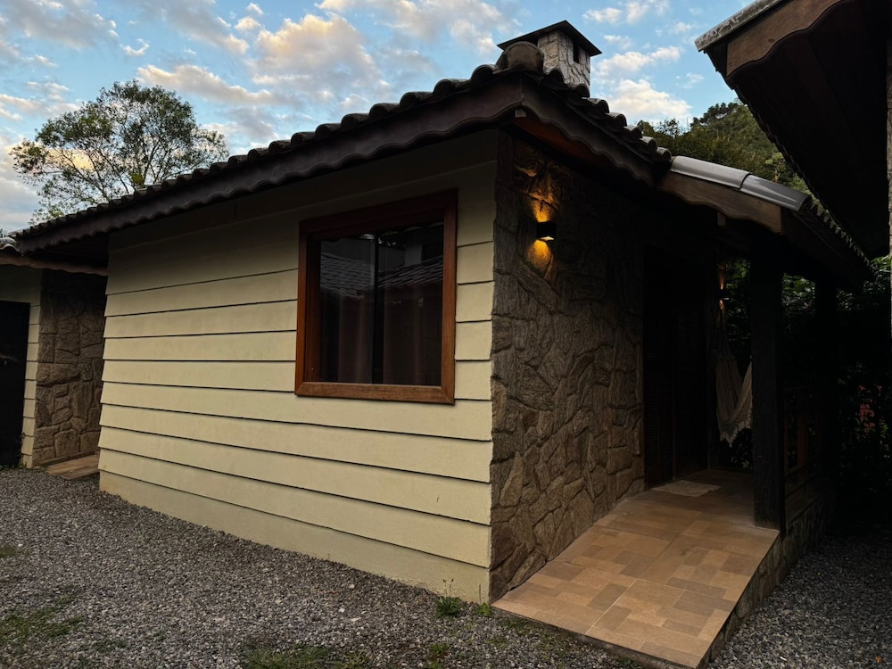 Family Chalet, Multiple Beds, Housekeeping photo 1