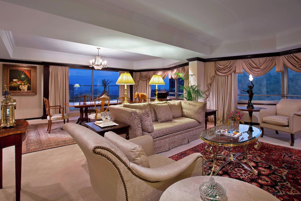 Club Suite, 1 King Bed, Terrace (Terrace) - Photo 1