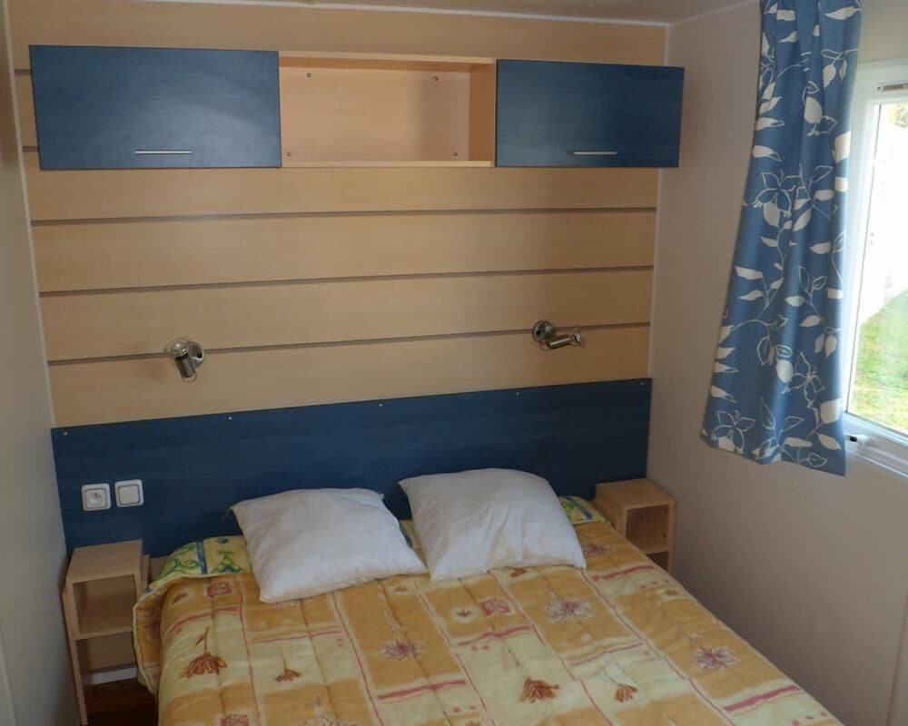 Basic Mobile Home, 3 Bedrooms (Levant) photo 1