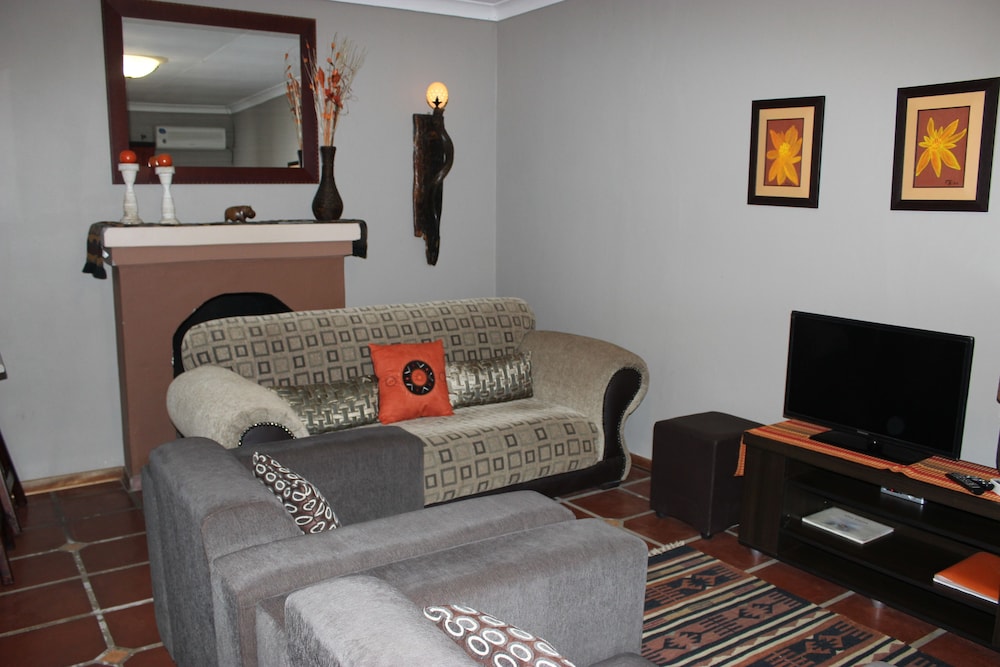 2 Family Rooms Self Catering photo 1