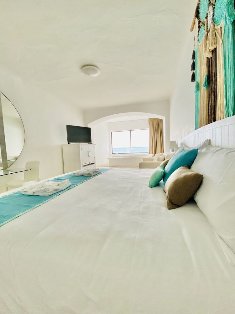 Superior Suite, Balcony, Sea View photo 3