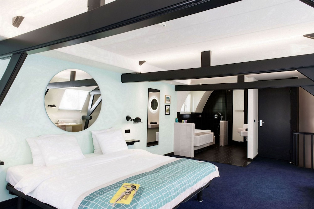 Double Room (Large, only accessible by stairs) photo 2
