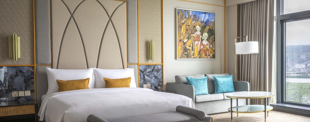 Fili Suite City View - Photo 1