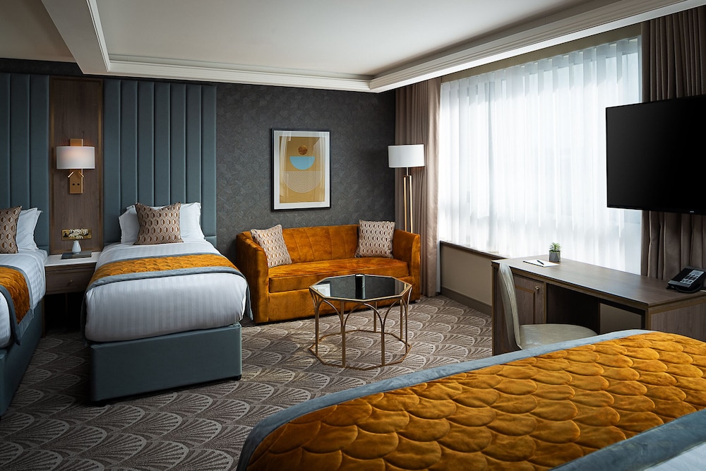 Deluxe Room - Photo 7