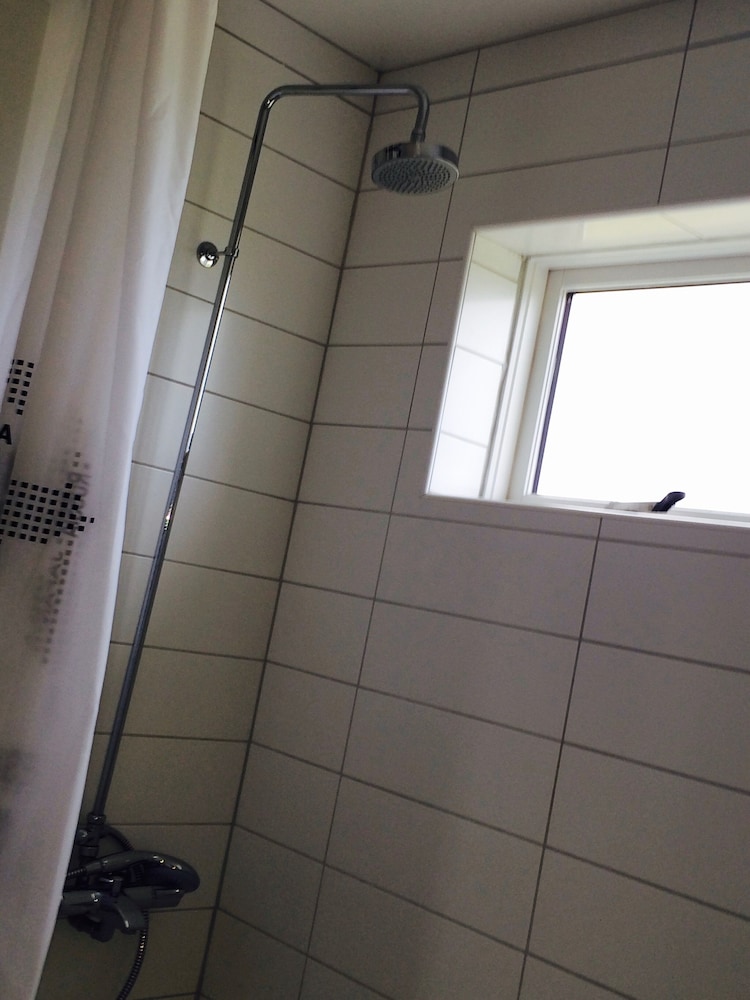 House, 3 Bedrooms photo 3