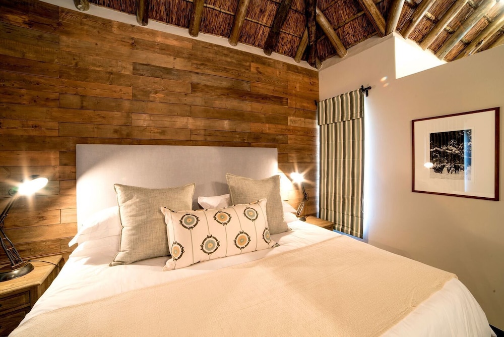 Luxury Cottage, 1 Bedroom, Hill View, Ground Floor photo 1