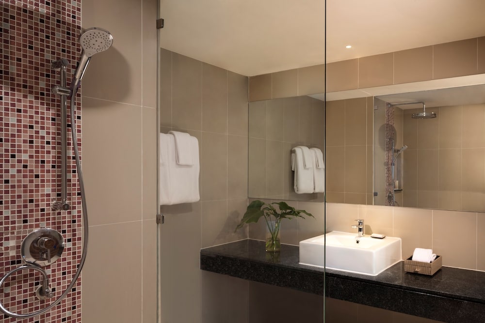 Avani Family Suite - Photo 6