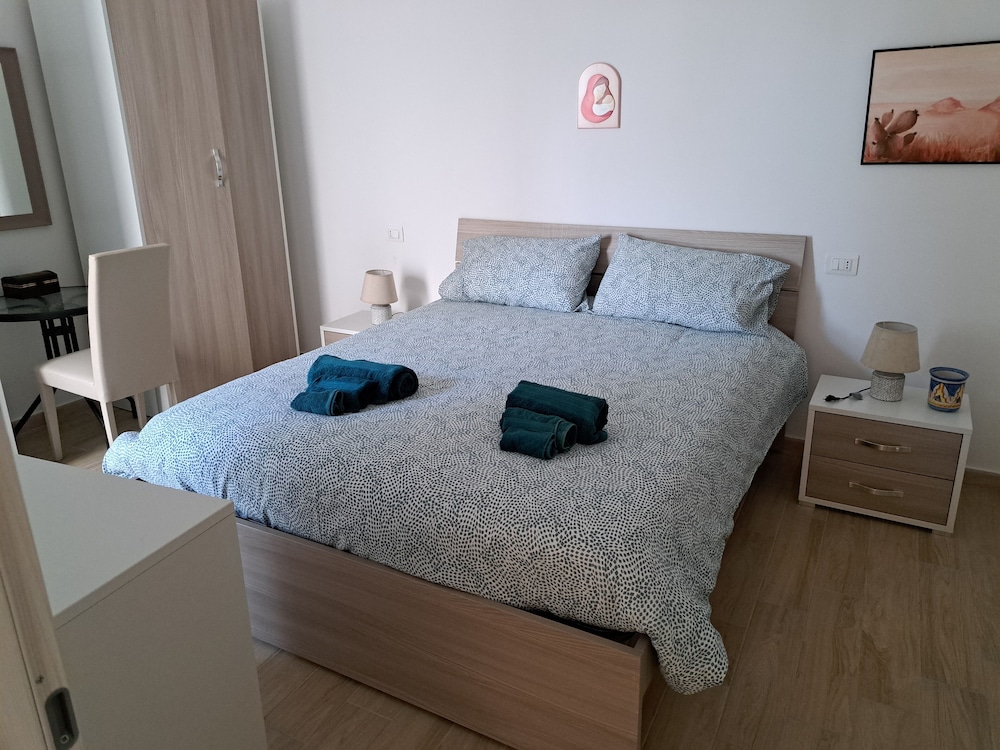 Apartment, 1 Bedroom, Smoking, Balcony