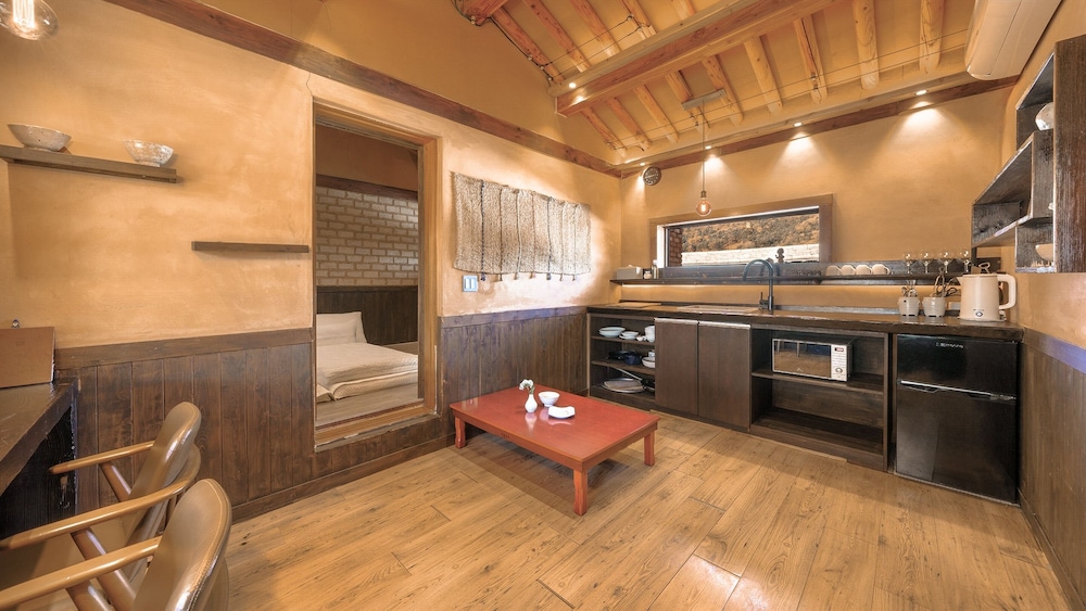 Basic Room, 1 Bedroom (Byeolha Room)