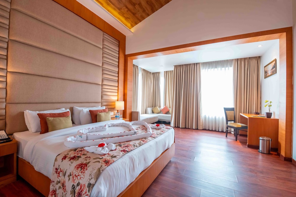 Honeymoon Suite photo 2
