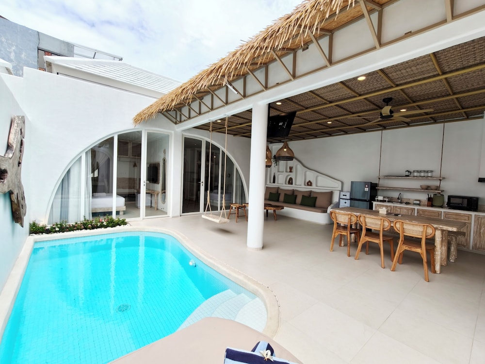 Family Villa, 3 Bedrooms, Pool View