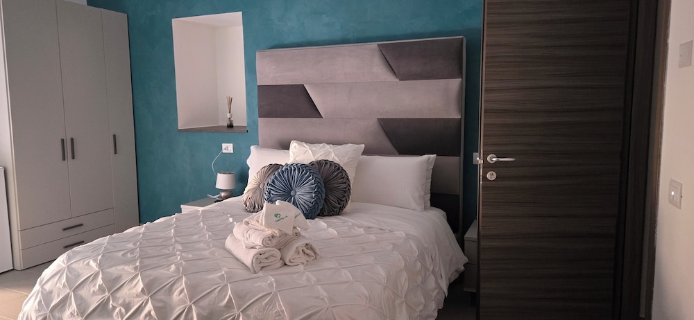 Emerella Luxury Suite Room 5 photo 3