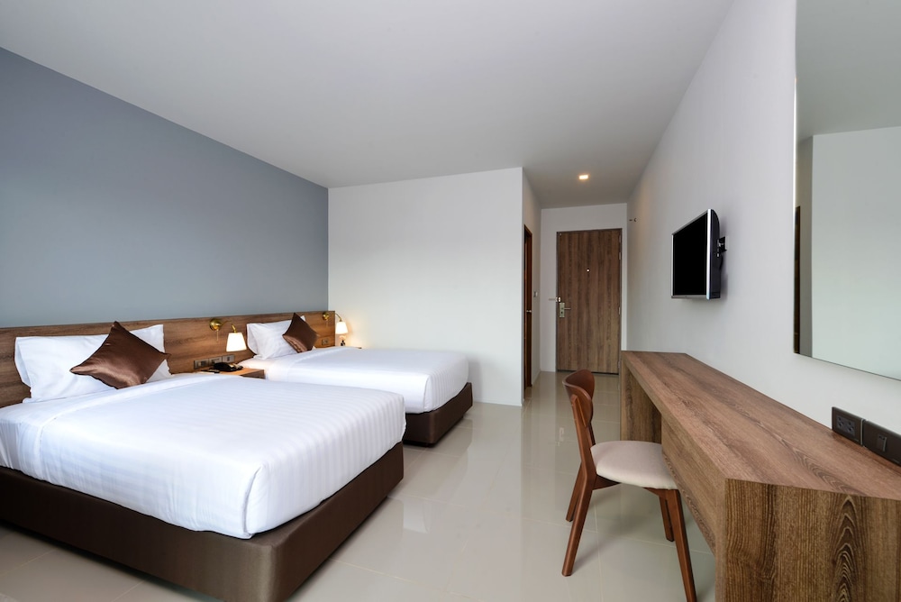 Superior Room Twin Bed photo 2