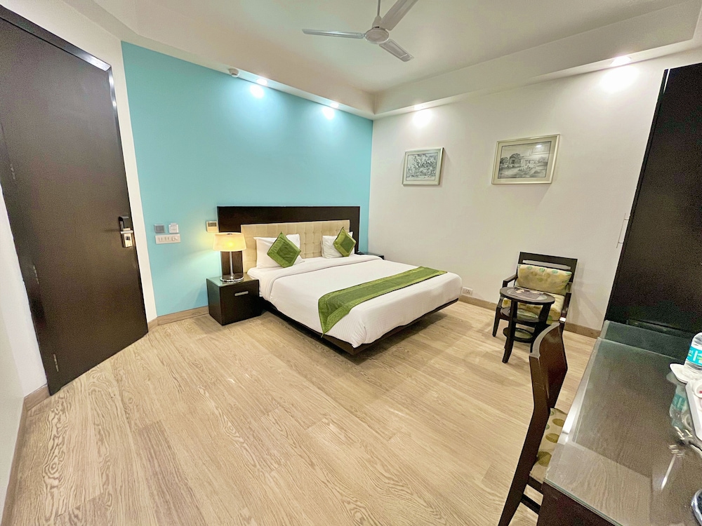 Deluxe Double or Twin Room - Photo 23