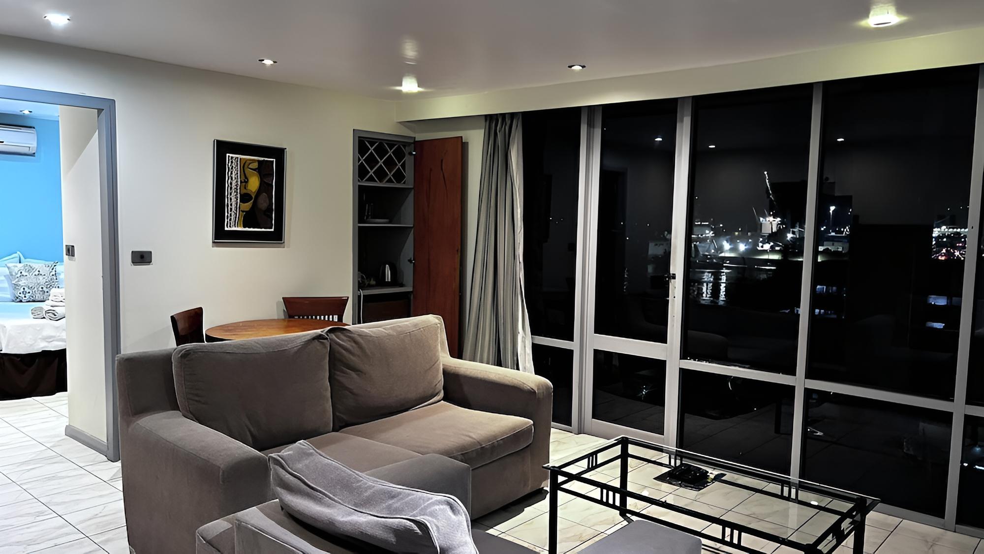 Executive Suite photo 14
